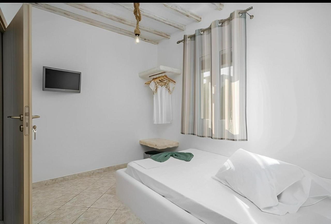 Cozy Andree Pachaina